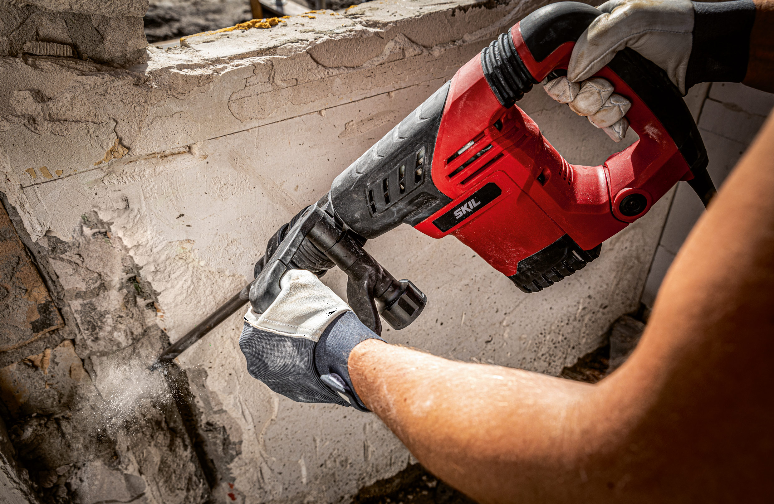 Demolition hammers